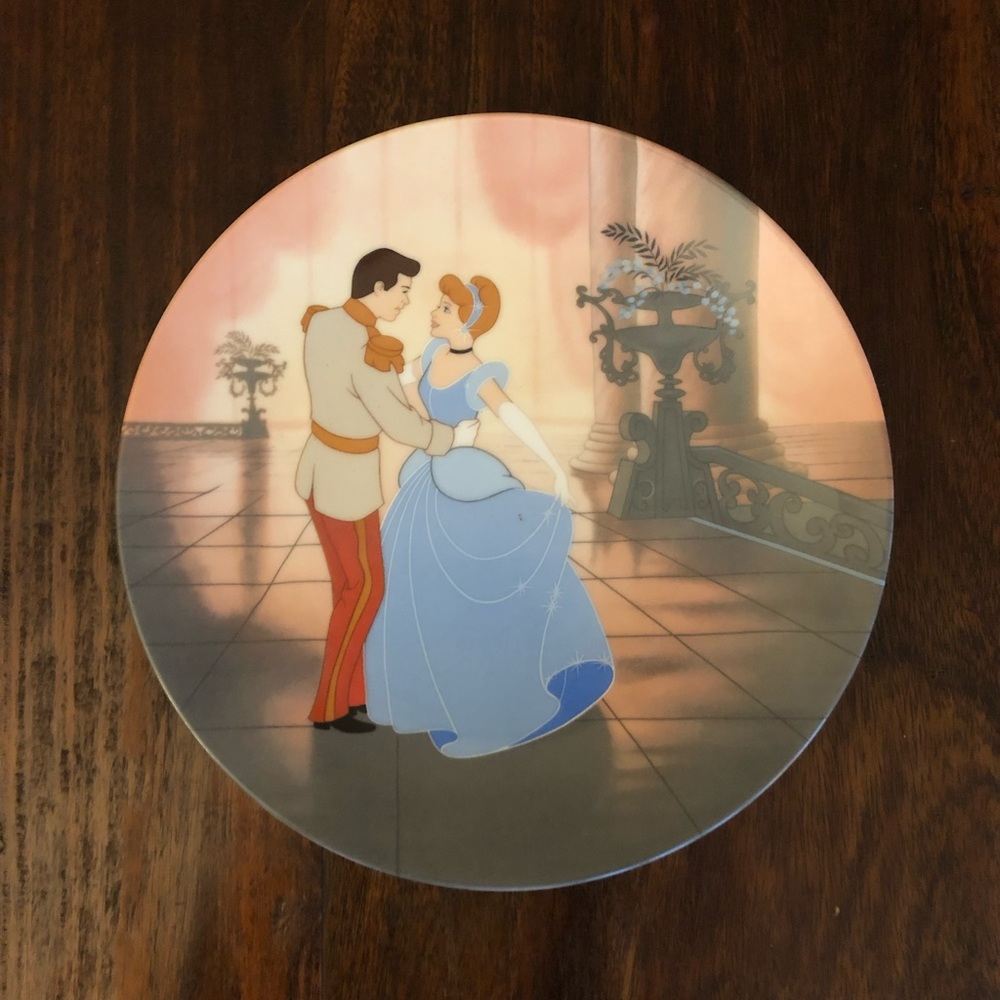 Cinderella “So This Is Love,” Decorative Plate, 1989, 8.5” Dia., Excellent Cond.
